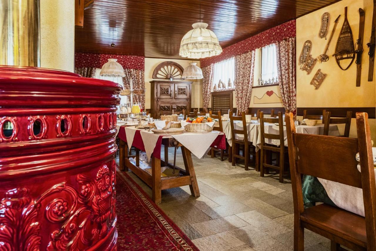 Hotel Jumeaux ブレウイル・チェルヴィナイア エクステリア 写真