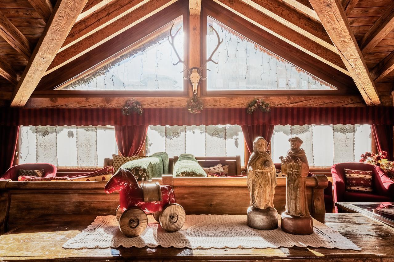Hotel Jumeaux ブレウイル・チェルヴィナイア エクステリア 写真