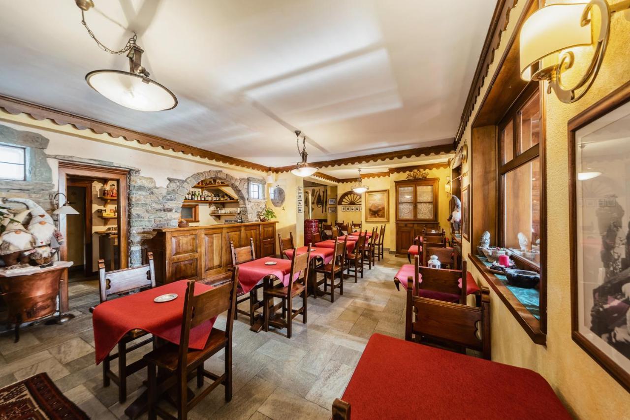 Hotel Jumeaux ブレウイル・チェルヴィナイア エクステリア 写真